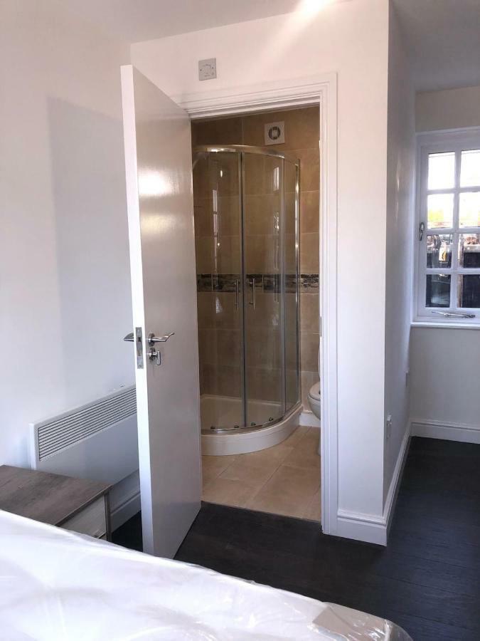 Safe Move - 23 Lancaster House Apartment เลสเตอร์ ภายนอก รูปภาพ