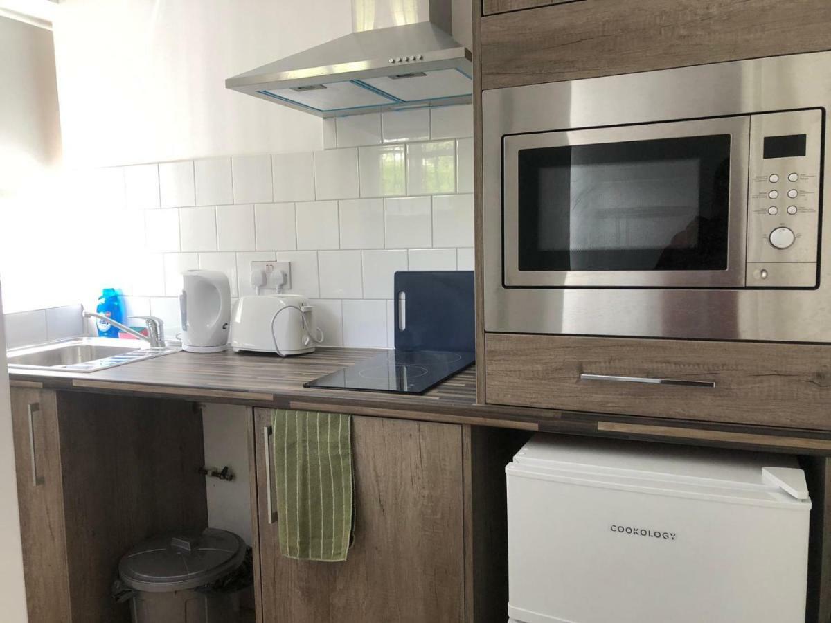 Safe Move - 23 Lancaster House Apartment เลสเตอร์ ภายนอก รูปภาพ